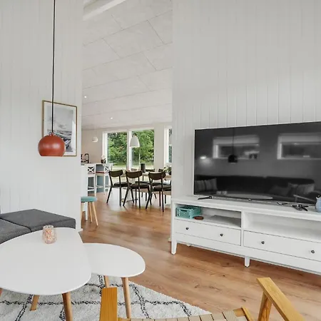 Cozy In With Kitchen גרנה